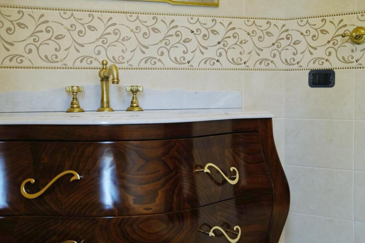Casa Felice Bed & Breakfast Ликата Екстериор снимка